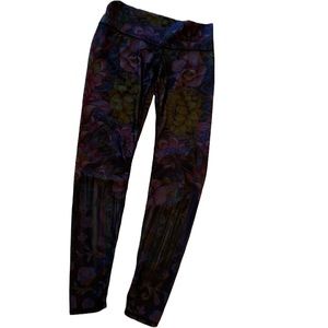 AIMEE Yoga Leggings derp Purple Floral Lightweight Hot Yoga